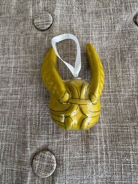 GOLDEN SNITCH ORNAMENT